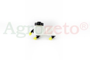 ZBIORNIK PŁYNU HAMULCOWEGO /3 WYJŚCIA/