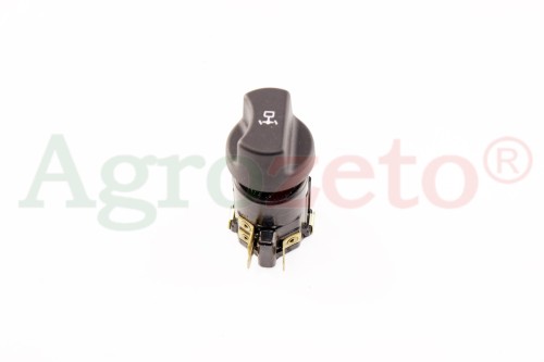 WŁĄCZNIK PRZEDNIEGO NAPĘDU