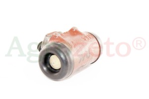 CYLINDEREK HAMULC. PRAWY PRZÓD 7520, 8520, 9520